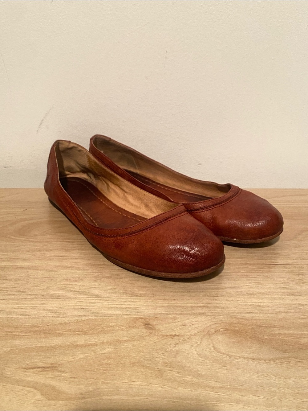 Frye Women's Brown Cognac Leather Carson Ballet Flats sz 7.5